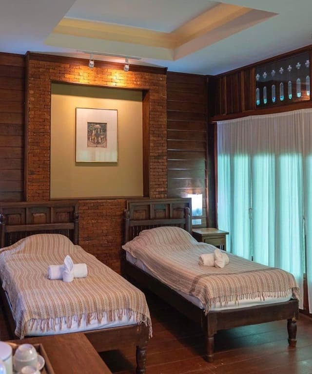 2-Bedroom Superior Wooden House
