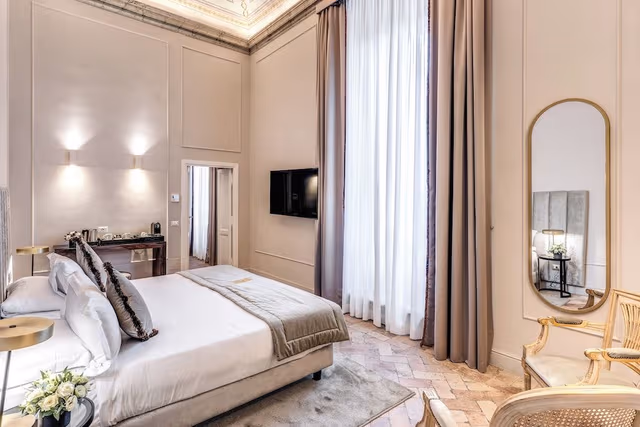 Deluxe Suite, 1 King Bed