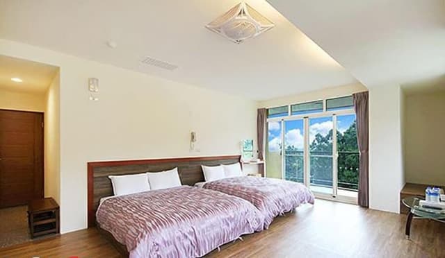 Premium Quadruple Room