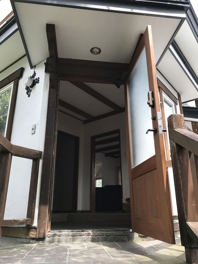 C - Luxury Chalet