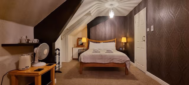 Double Room (Atticroom)