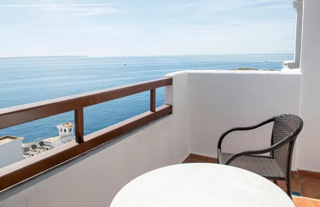PREMIUM SEA VIEW