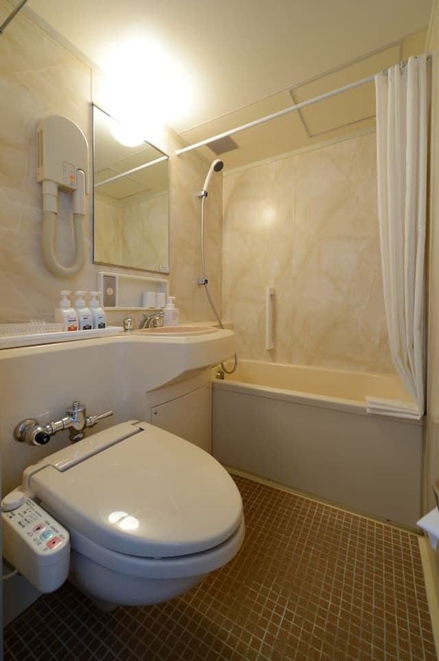 Mountainside Twin Room, Non-Smoking