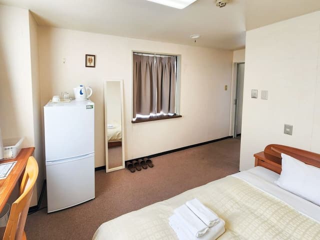 Basic Double Room, Smoking