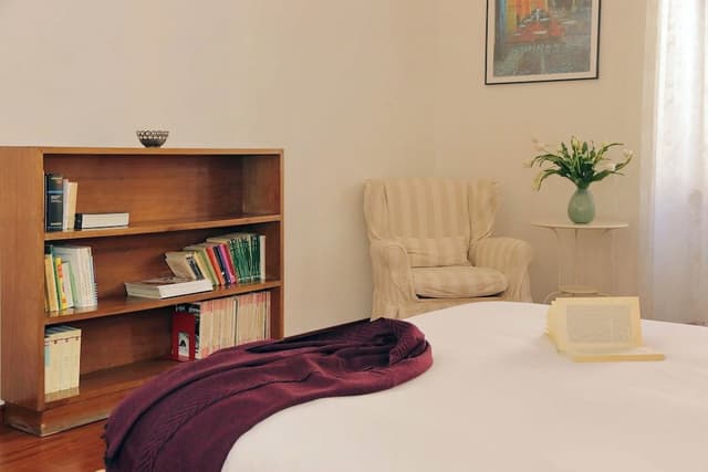 Apartment (2 Bedrooms)