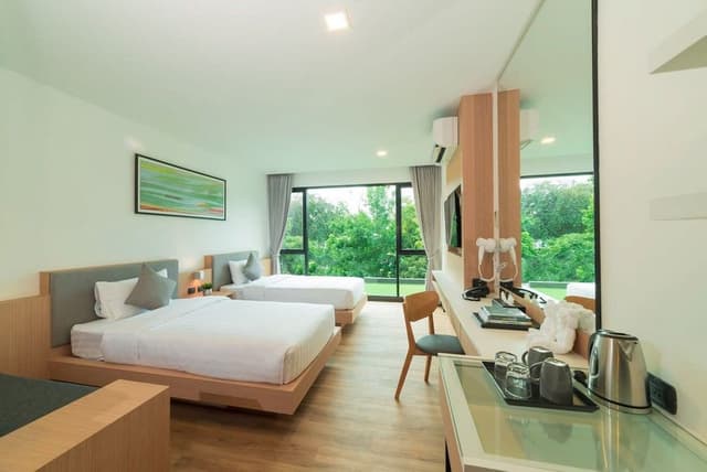 Deluxe Twin Room