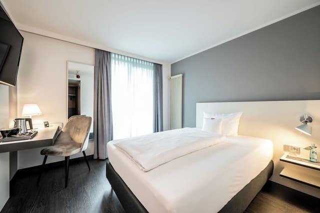 Superior Single Room