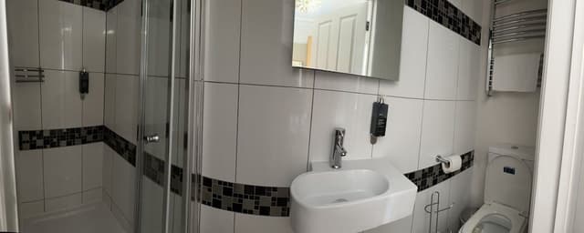 Luxury Apartment, Ensuite, Garden View (Apartment 4)