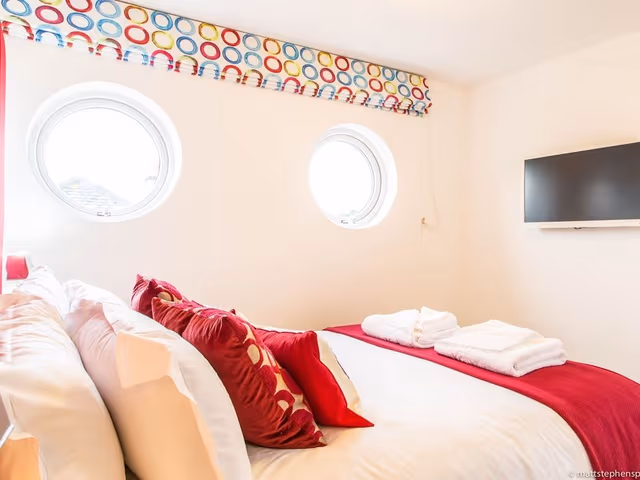 Luxury Apartment, Ensuite, Garden View (Apartment 6)