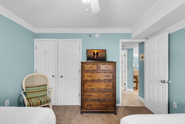 Condo, Multiple Beds (Destin on the Gulf 206)