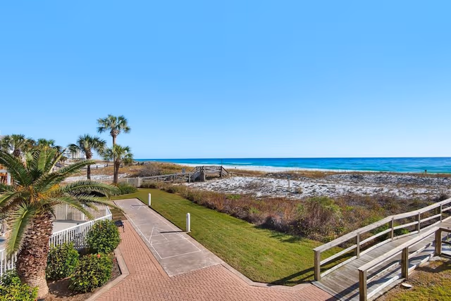 Condo, Multiple Beds (Destin on the Gulf 206)