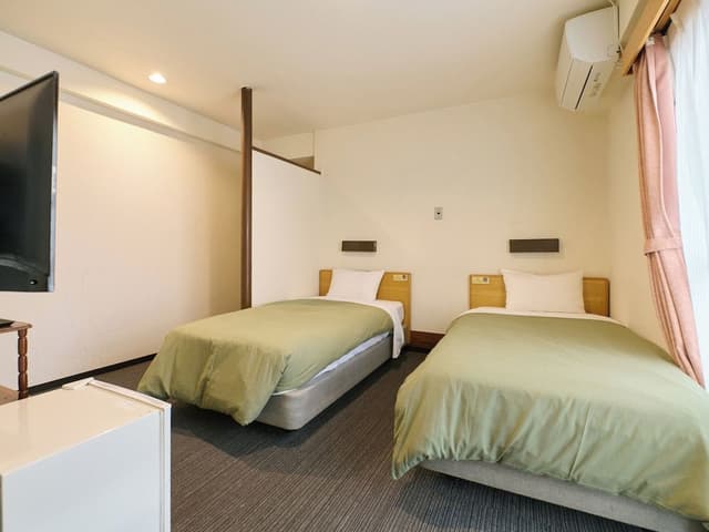 Twin Room, Non Smoking