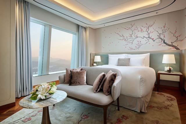 Presidential Suite