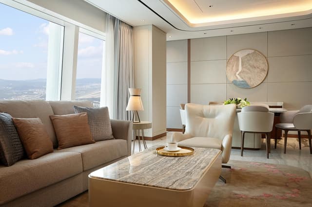 Presidential Suite