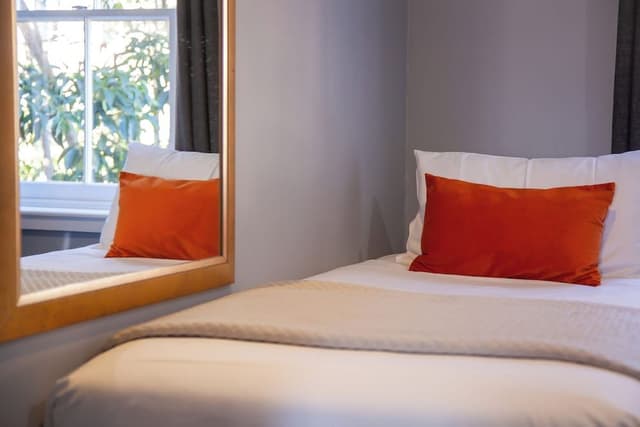Executive Twin/Triple Suite with Shared Bathroom