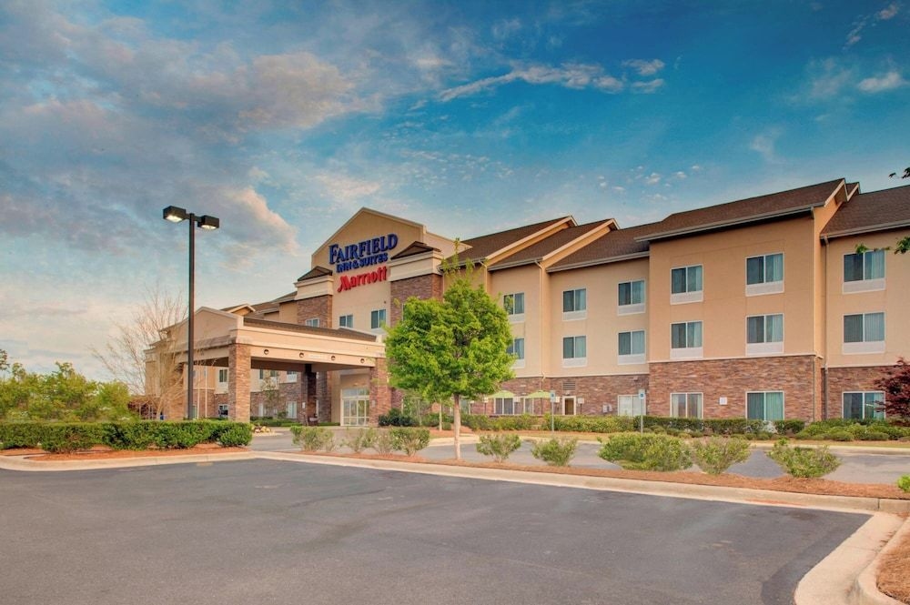 Fairfield Inn and Suites Montgomery EastChase Pkwy2