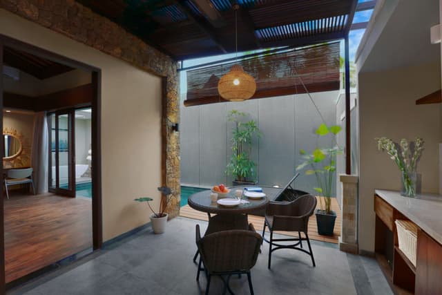 Studio Suite Villa Triple