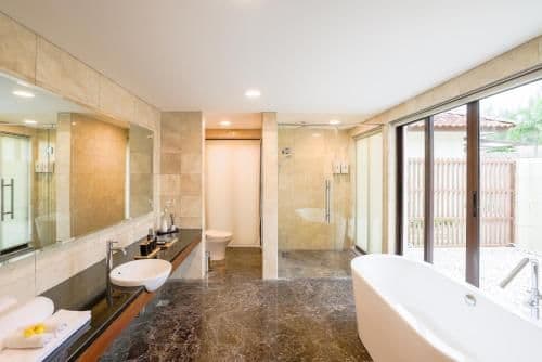 4-Bedroom Beachfront Pool Villa
