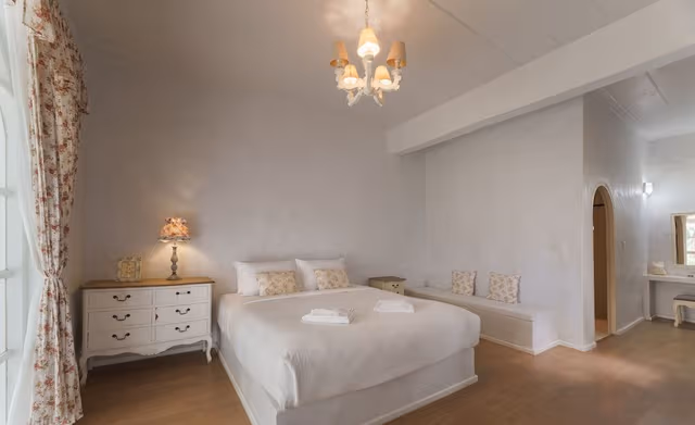 Suite Garden View (King Bed)