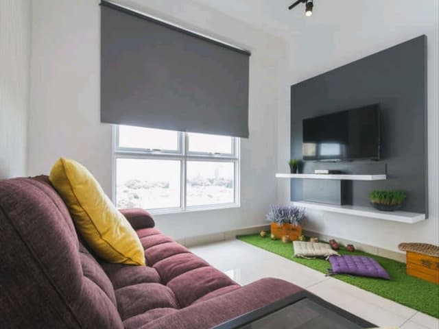 One Bedroom Suites (P)