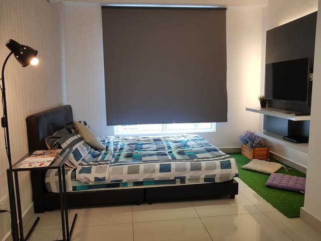 One Bedroom Suites (P)