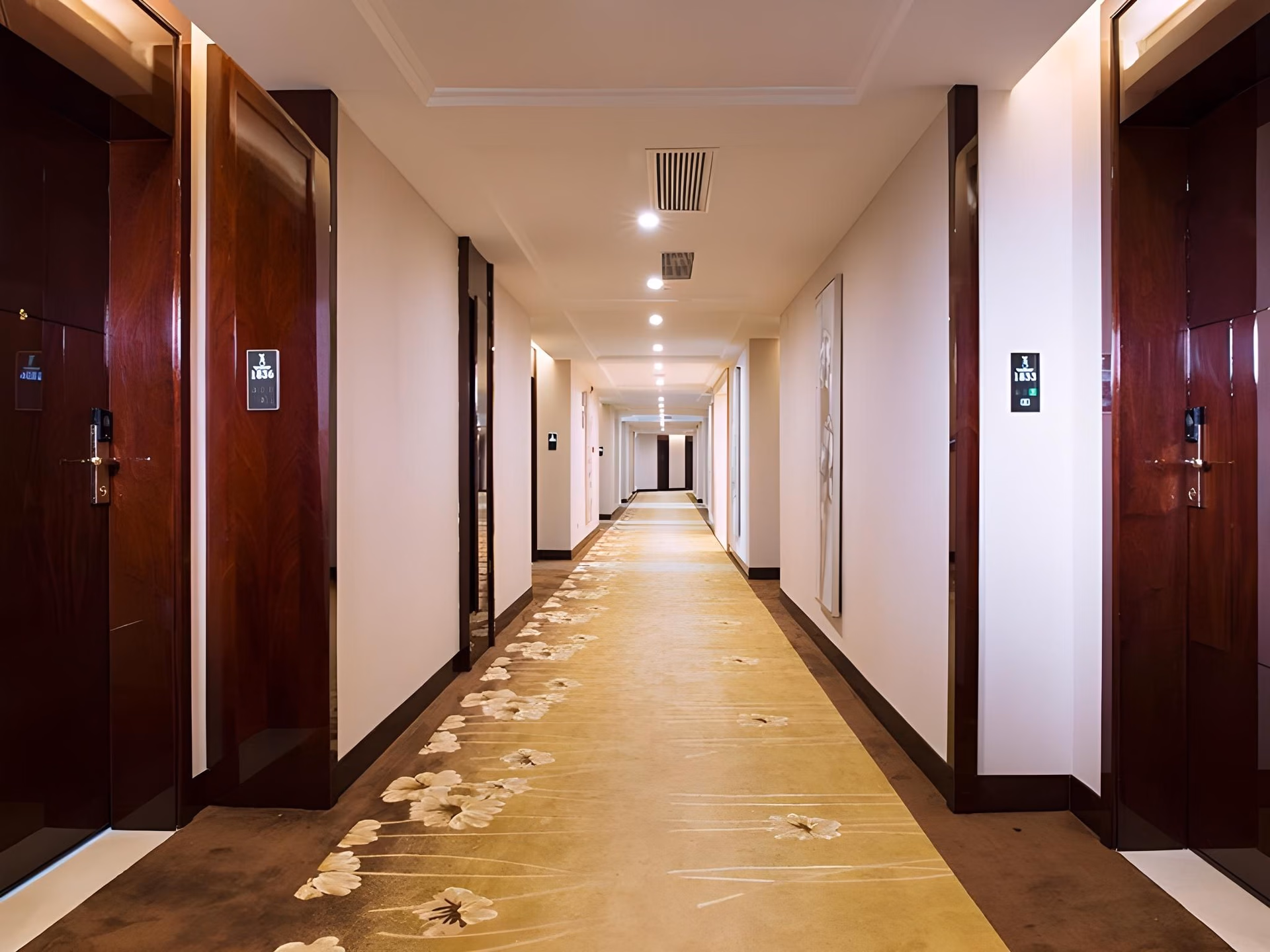 Vienna International Hotel Foshan World of Flower1