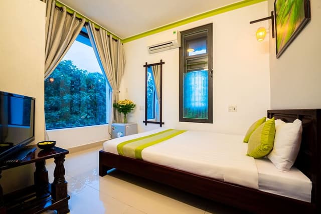 Superior Double Room, 1 Queen Bed, Garden View