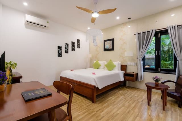 Luxury Villa, 4 Bedrooms, Pool View