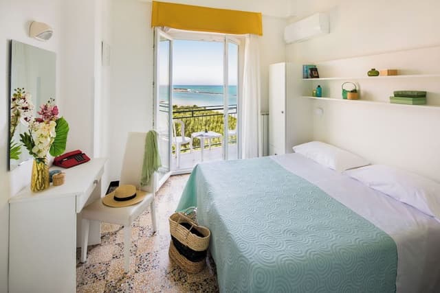 Standard Triple Room, Balcony