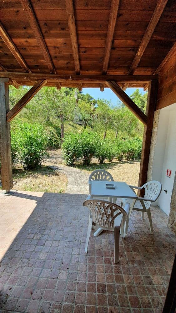 Superior Villa, 1 Bedroom, Kitchenette, Garden View