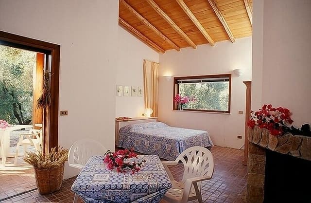 Superior Villa, 1 Bedroom, Kitchenette, Garden View