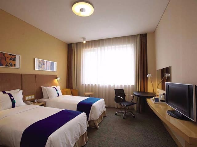 2 Twin Beds Standard