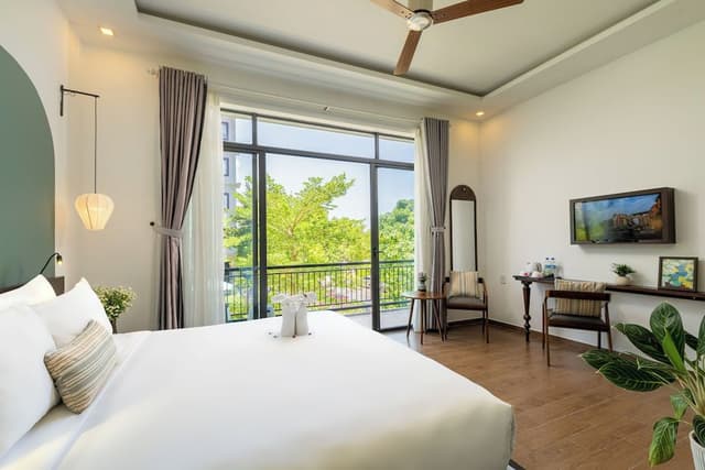 Volar Balcony Deluxe Double