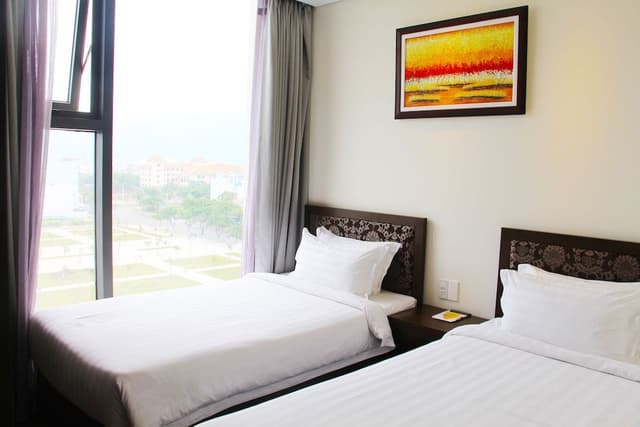 Family Suite, 2 Bedrooms, Kitchen, City View