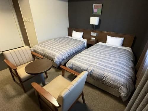 Twin Room - Non-Smoking