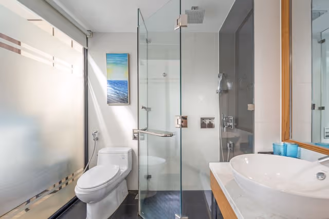 Superior Twin Room, City View