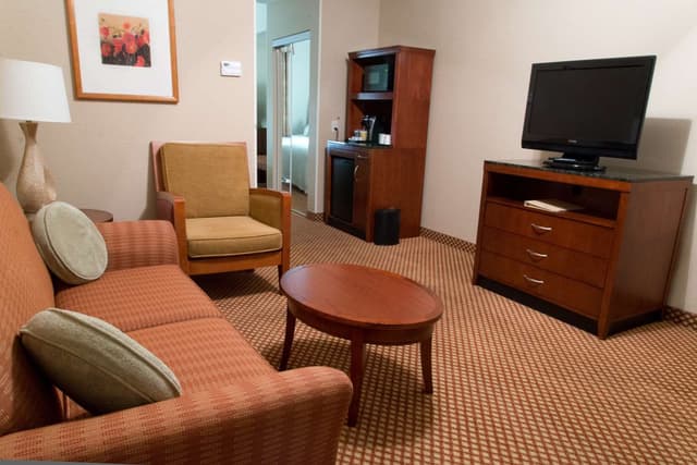 2 QUEEN BEDS JUNIOR SUITE