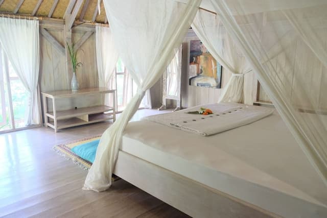 Duplex Bedroom Villa (downstair fan, Upstair AC)