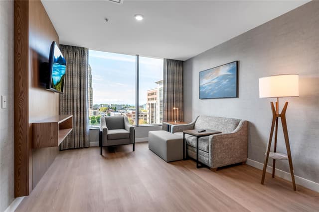 2 ROOM SUITE-PURE WELLNESS-1 KING BED