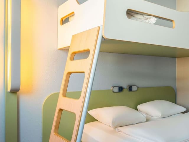 Standard Room, Multiple Beds