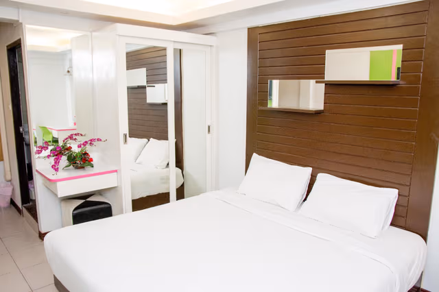 Standard Double Bed
