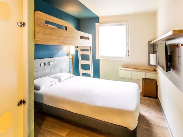 Triple Room, Multiple Beds