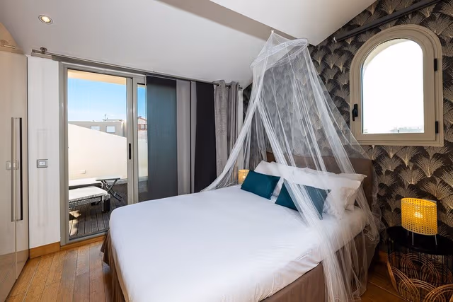 Romantic Apartment, Ensuite, Mountain View (En Bord de Plage)