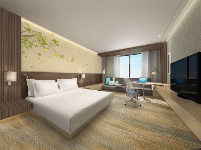 KING DELUXE ROOM