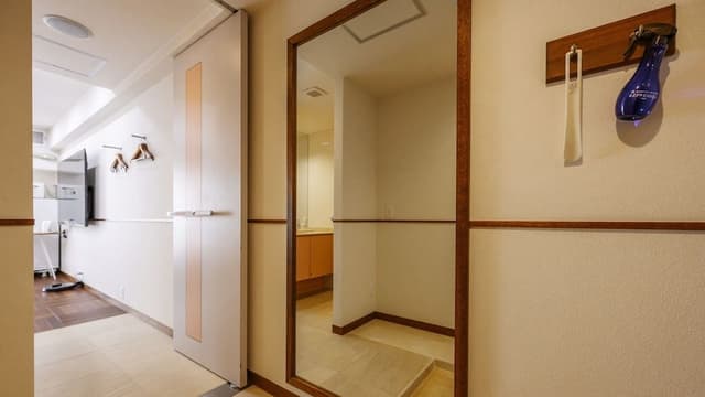 Theater Twin Room Non Smoking