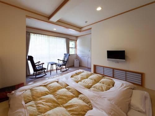Japanese-Style Twin Room with Toilet - Non-Smoking