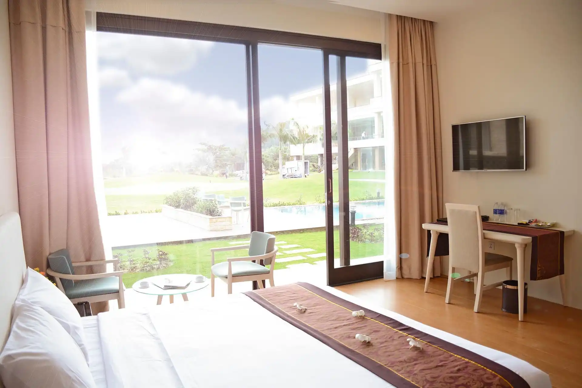 Diamond Bay Golf and Villas Diamond Bay Golf and Villas