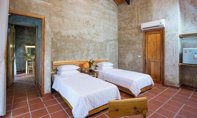 Deluxe Bungalow, Balcony, Courtyard View
