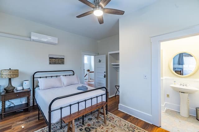 Comfort Room