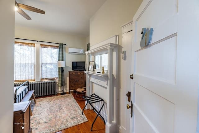 Junior Room